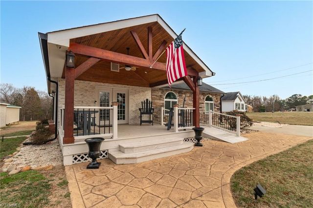 2675 Swicegood Road, Linwood, NC 27299