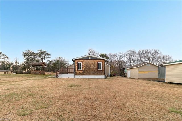 2675 Swicegood Road, Linwood, NC 27299