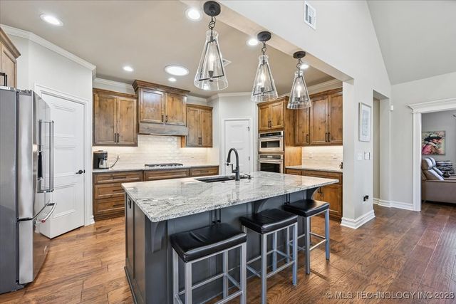 3810 W Orlando Place, Broken Arrow, OK 74011