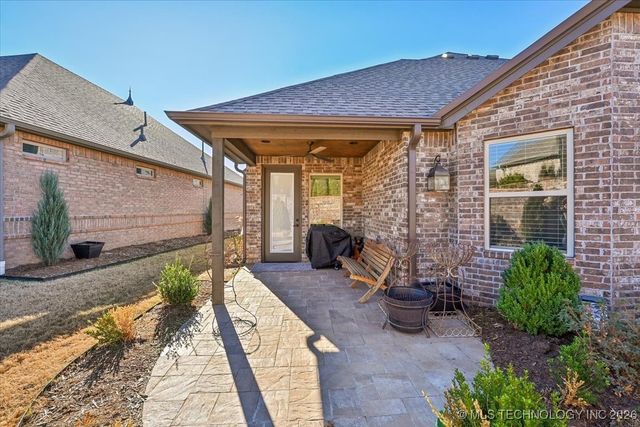 3810 W Orlando Place, Broken Arrow, OK 74011