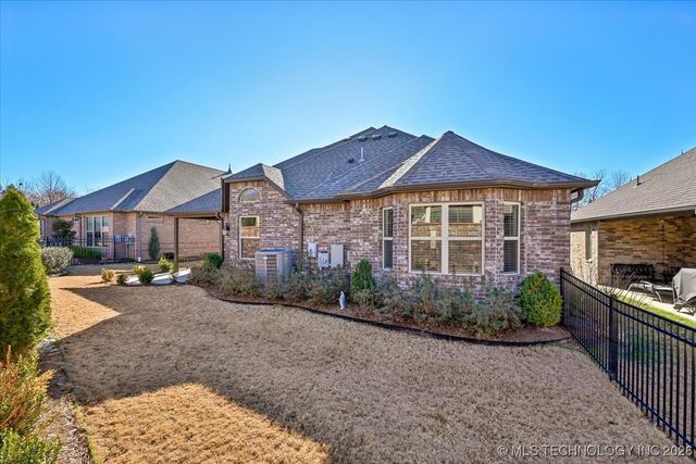 3810 W Orlando Place, Broken Arrow, OK 74011