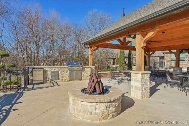 3810 W Orlando Place, Broken Arrow, OK 74011