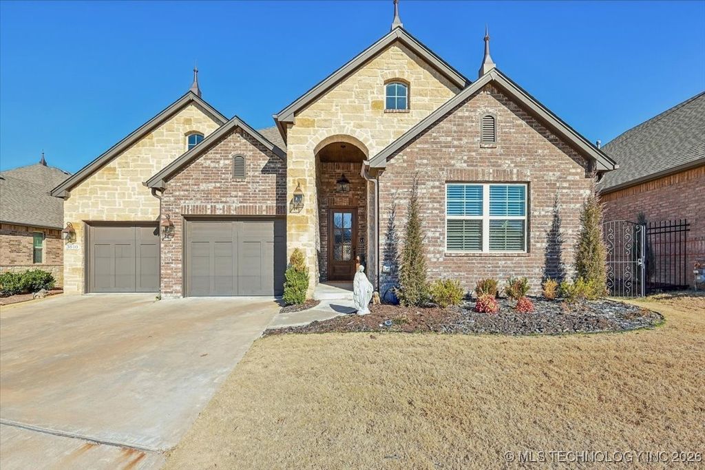 3810 W Orlando Place, Broken Arrow, OK 74011