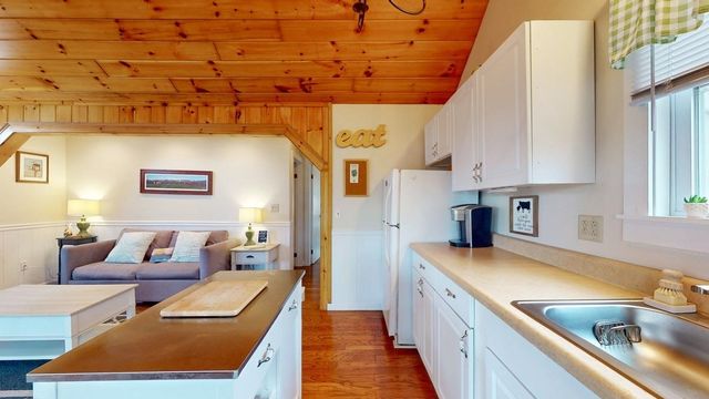 350 West Shore Road, Salisbury, VT 05769