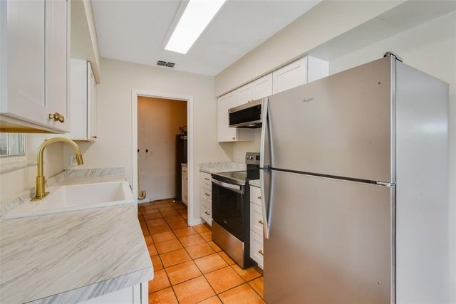 1227 Cherokee Street, Jupiter, FL 33458