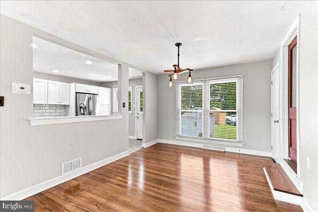 196 HIGHLAND VIEW DR, Lincoln University, PA 19352
