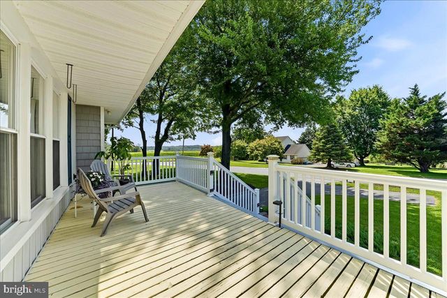 196 HIGHLAND VIEW DR, Lincoln University, PA 19352