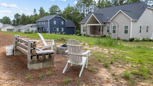 428 Gretchen Road, West End, NC 27376