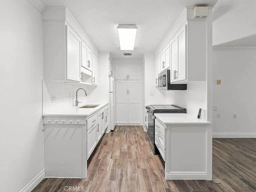 2210 Via Mariposa E F, Laguna Woods, CA 92637 — photo 3