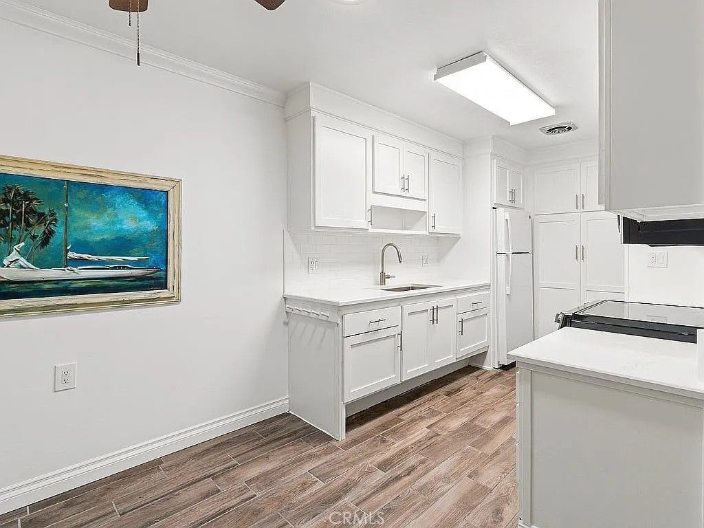 2210 Via Mariposa E F, Laguna Woods, CA 92637 — photo 5