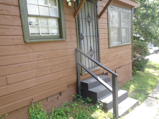 2615 S Summit Street, Little Rock, AR 72206