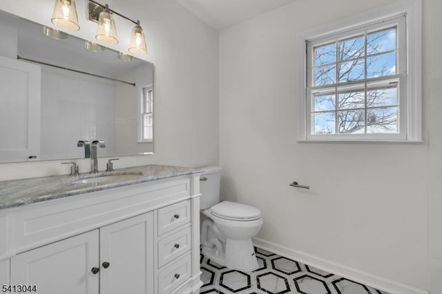 684 Gallows Hill Rd, Cranford Twp., NJ 07016