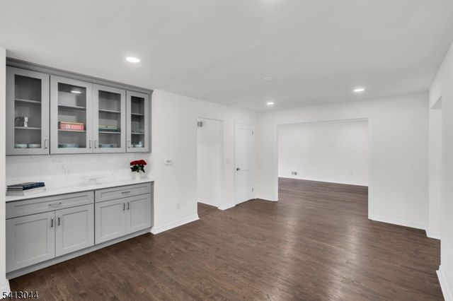 684 Gallows Hill Rd, Cranford Twp., NJ 07016