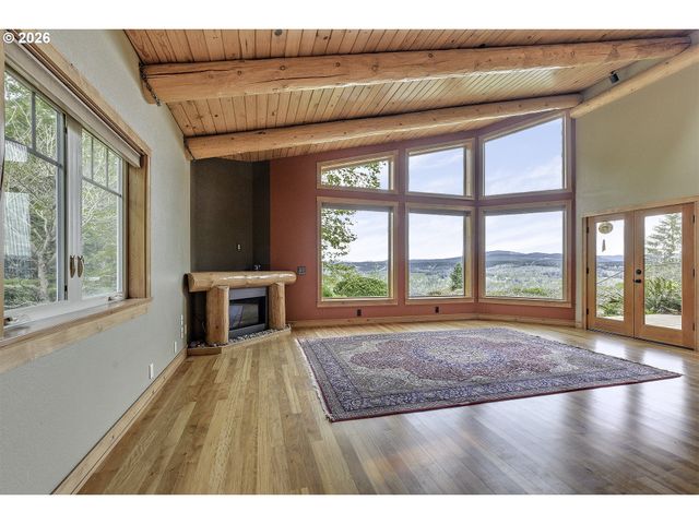 16860 HOFFMAN Ave, Sandy, OR 97055