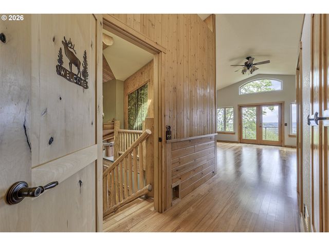 16860 HOFFMAN Ave, Sandy, OR 97055