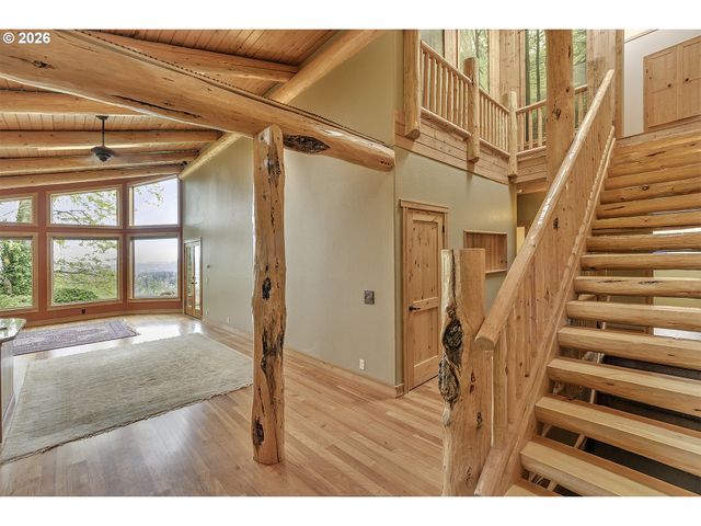 16860 HOFFMAN Ave, Sandy, OR 97055