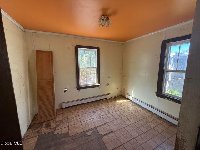 136 Hudson River Road, Waterford, NY 12188