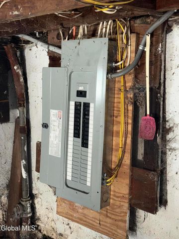 136 Hudson River Road, Waterford, NY 12188