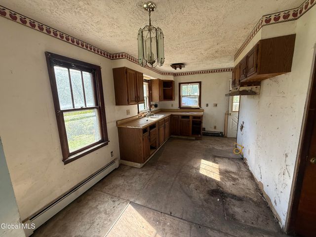 136 Hudson River Road, Waterford, NY 12188