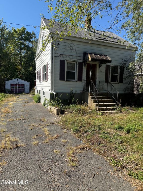 136 Hudson River Road, Waterford, NY 12188