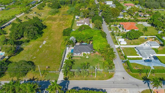 18405 SW 216th St 0, Miami, FL 33170