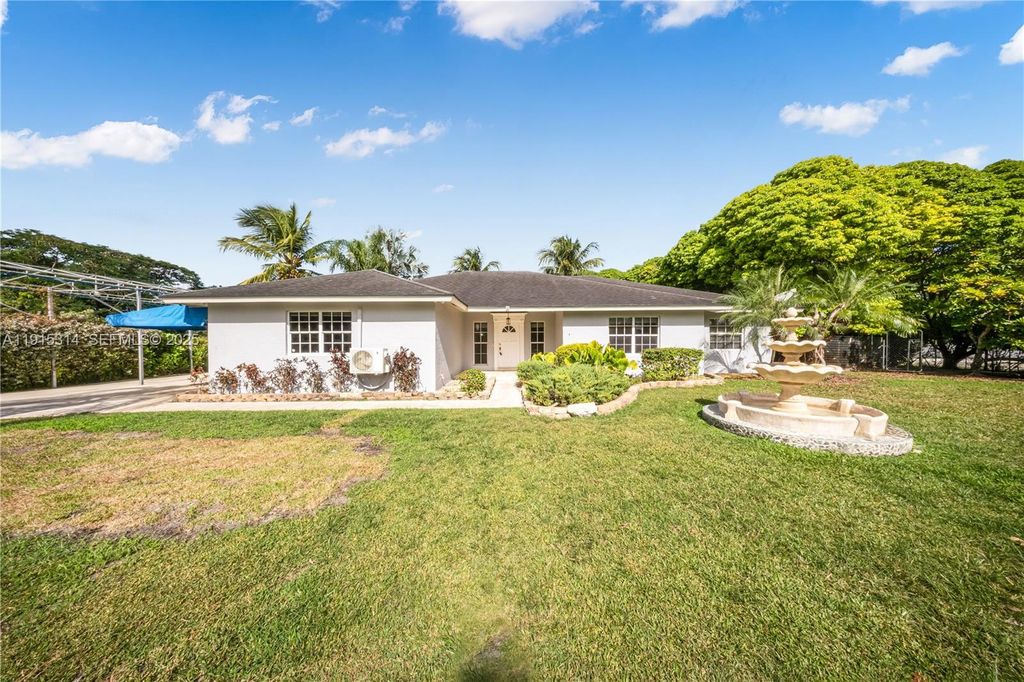 18405 SW 216th St 0, Miami, FL 33170