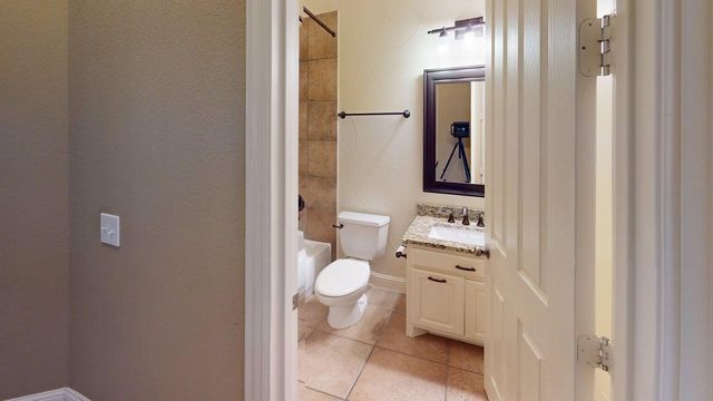 429 Whisperfield Drive, Murphy, TX 75094