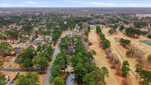 1602 Greenbriar Road, Kinston, NC 28504