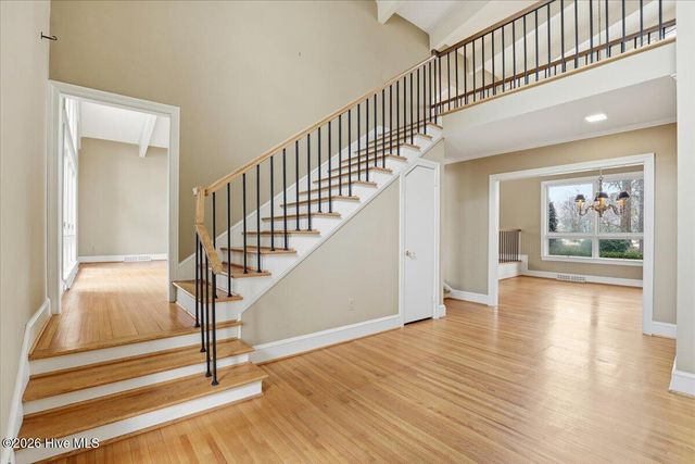 1602 Greenbriar Road, Kinston, NC 28504