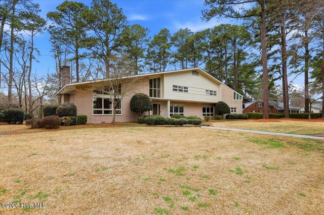 1602 Greenbriar Road, Kinston, NC 28504