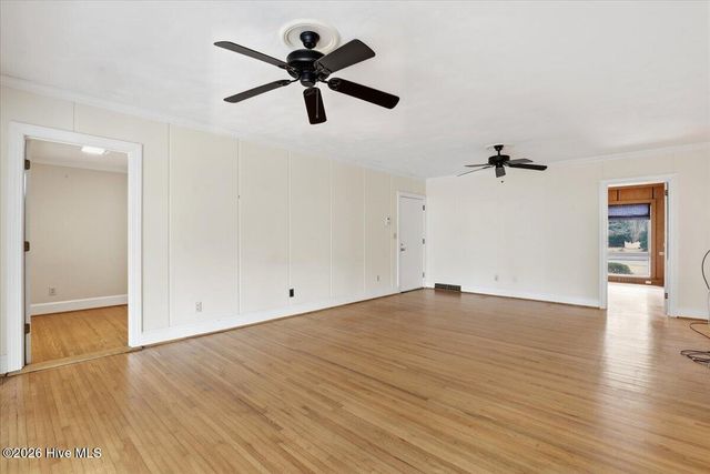 1602 Greenbriar Road, Kinston, NC 28504