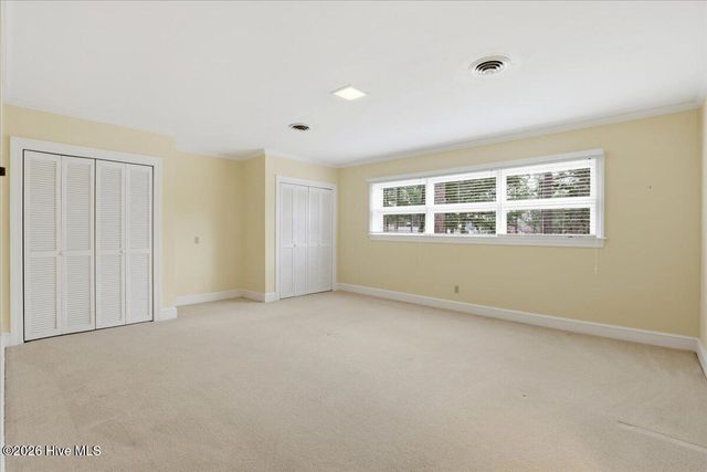 1602 Greenbriar Road, Kinston, NC 28504