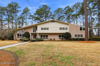 1602 Greenbriar Road, Kinston, NC 28504