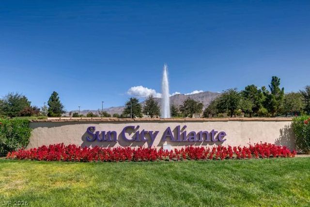 2910 Horned Owl Way, North Las Vegas, NV 89084