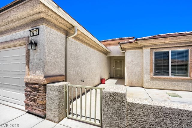 2910 Horned Owl Way, North Las Vegas, NV 89084