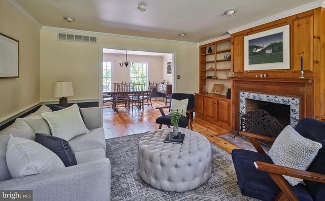 941 MT EYRE RD, Washington Crossing, PA 18977
