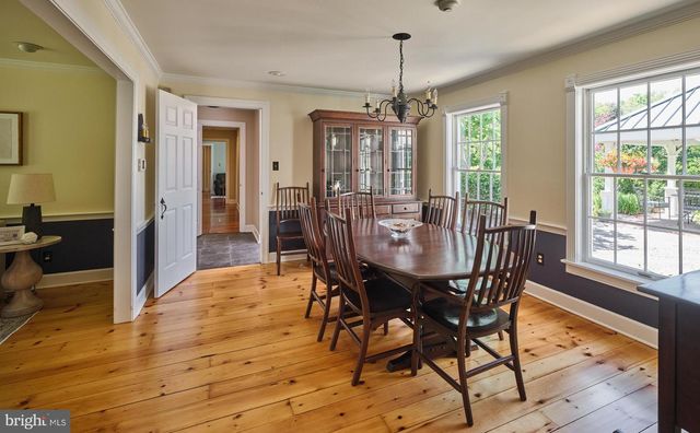 941 MT EYRE RD, Washington Crossing, PA 18977