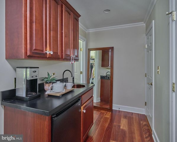 941 MT EYRE RD, Washington Crossing, PA 18977