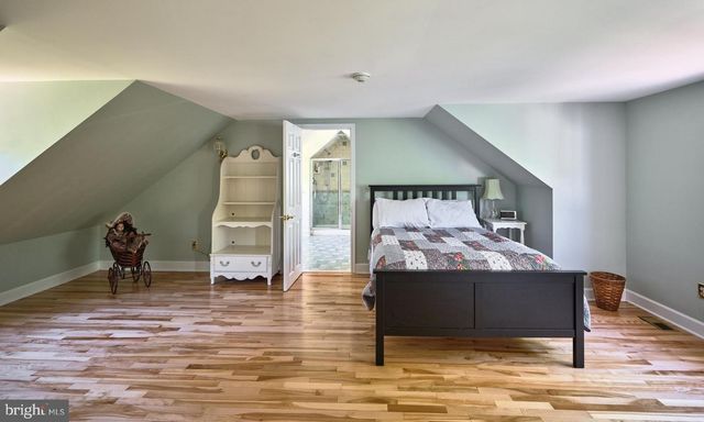 941 MT EYRE RD, Washington Crossing, PA 18977