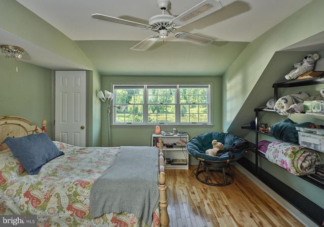 941 MT EYRE RD, Washington Crossing, PA 18977