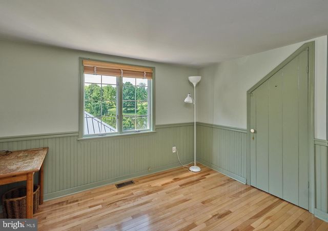 941 MT EYRE RD, Washington Crossing, PA 18977