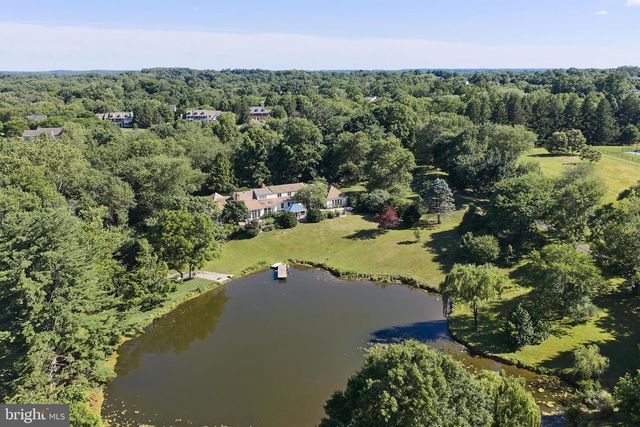 941 MT EYRE RD, Washington Crossing, PA 18977