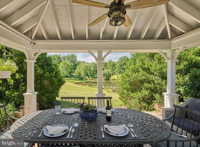 941 MT EYRE RD, Washington Crossing, PA 18977