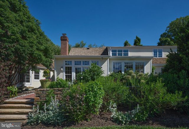 941 MT EYRE RD, Washington Crossing, PA 18977