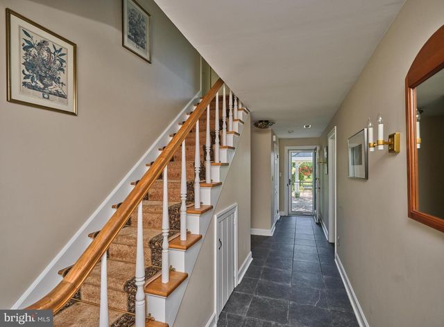 941 MT EYRE RD, Washington Crossing, PA 18977