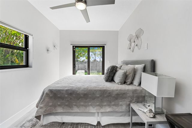 2301 E Las Olas Blvd, Fort Lauderdale, FL 33301