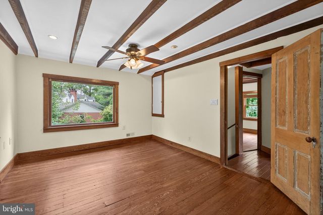 12707 FURNACE MOUNTAIN RD, Lovettsville, VA 20180