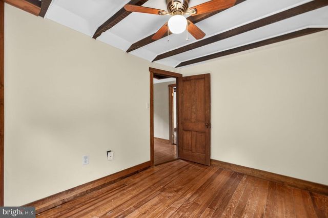 12707 FURNACE MOUNTAIN RD, Lovettsville, VA 20180