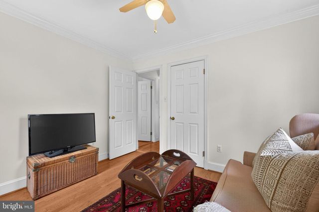 12707 FURNACE MOUNTAIN RD, Lovettsville, VA 20180