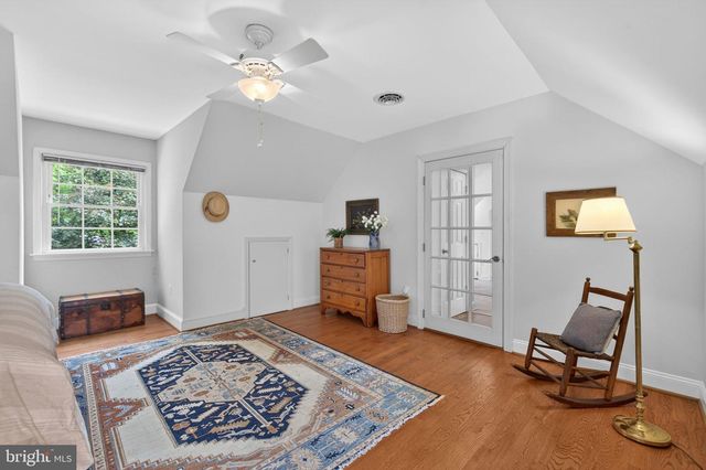 12707 FURNACE MOUNTAIN RD, Lovettsville, VA 20180